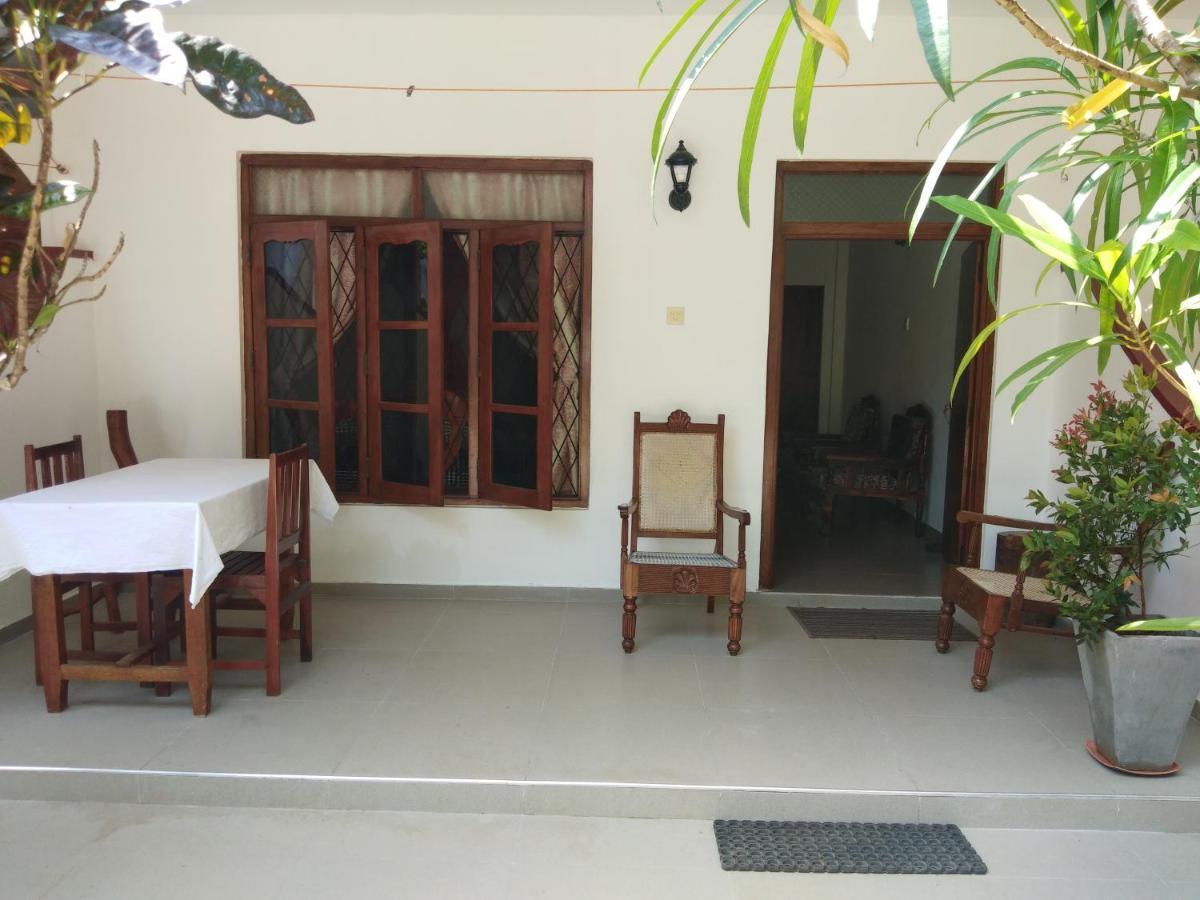 Hotel Rock House Unawatuna Zewnętrze zdjęcie